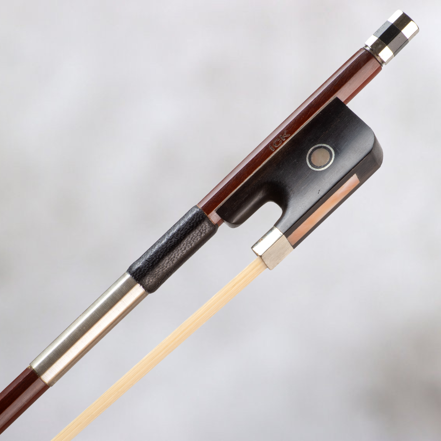 Arco para Cello Brasil Wood 4/4 - Imagen 2